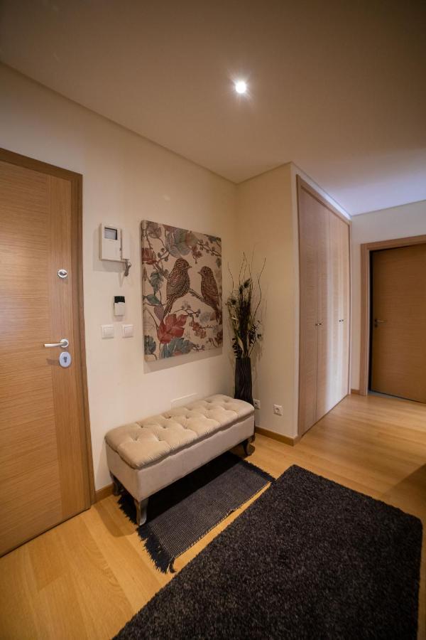 Lovely Apartment Near Airport And Nations Park, With Garage Loures Dış mekan fotoğraf