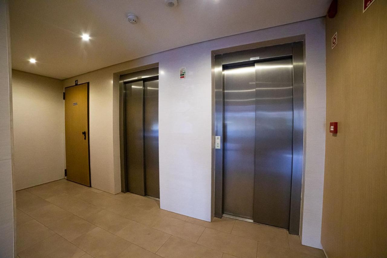 Lovely Apartment Near Airport And Nations Park, With Garage Loures Dış mekan fotoğraf