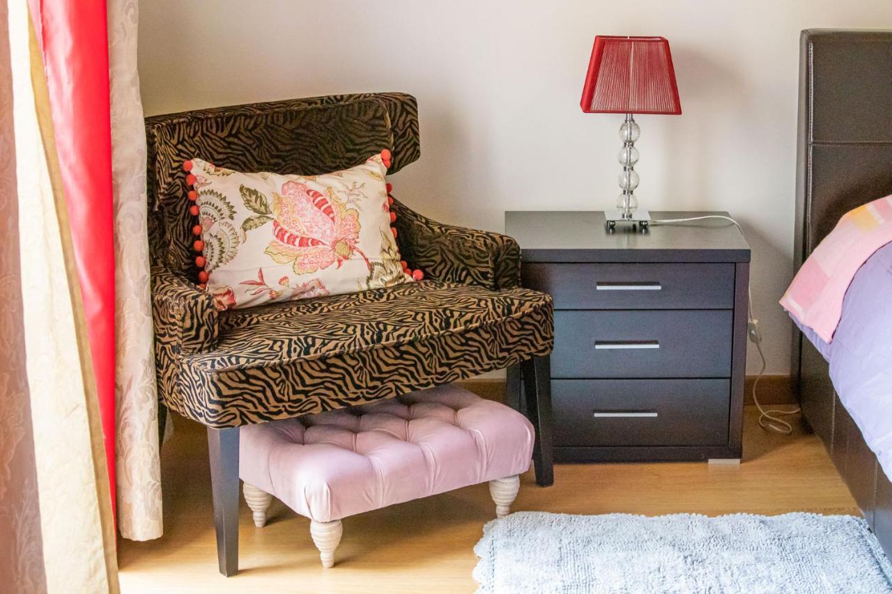 Lovely Apartment Near Airport And Nations Park, With Garage Loures Dış mekan fotoğraf