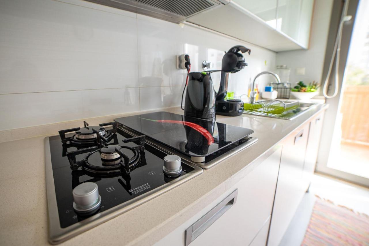 Lovely Apartment Near Airport And Nations Park, With Garage Loures Dış mekan fotoğraf