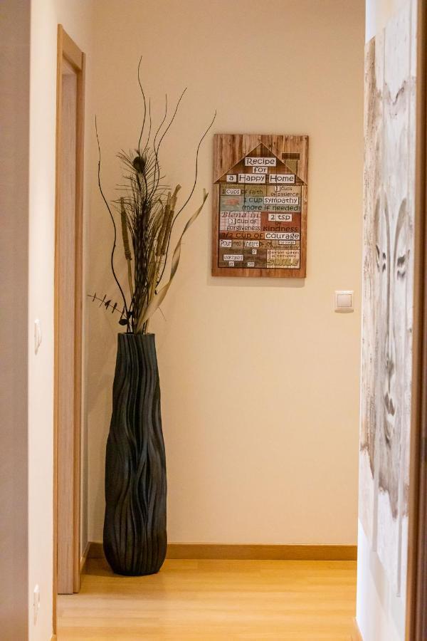 Lovely Apartment Near Airport And Nations Park, With Garage Loures Dış mekan fotoğraf